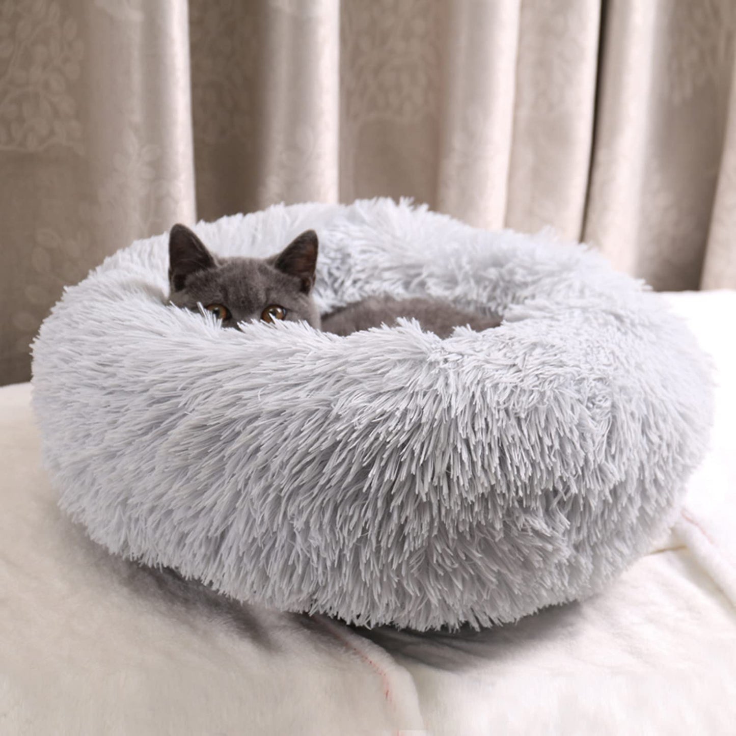 welpino Plush Donut Bed – Self-Warming & Calming for Pets