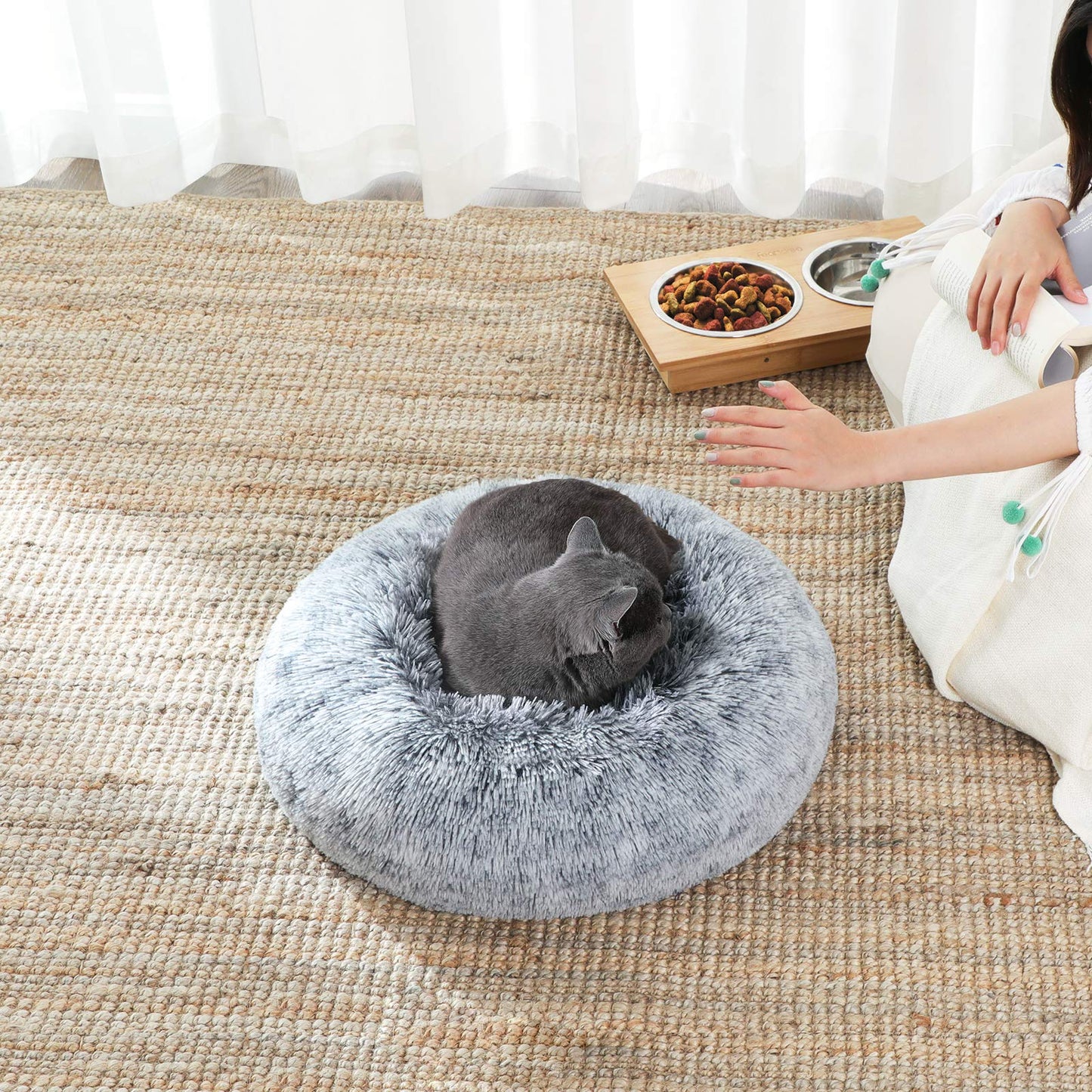 welpino Plush Donut Bed for Dogs & Cats – Washable & Calming